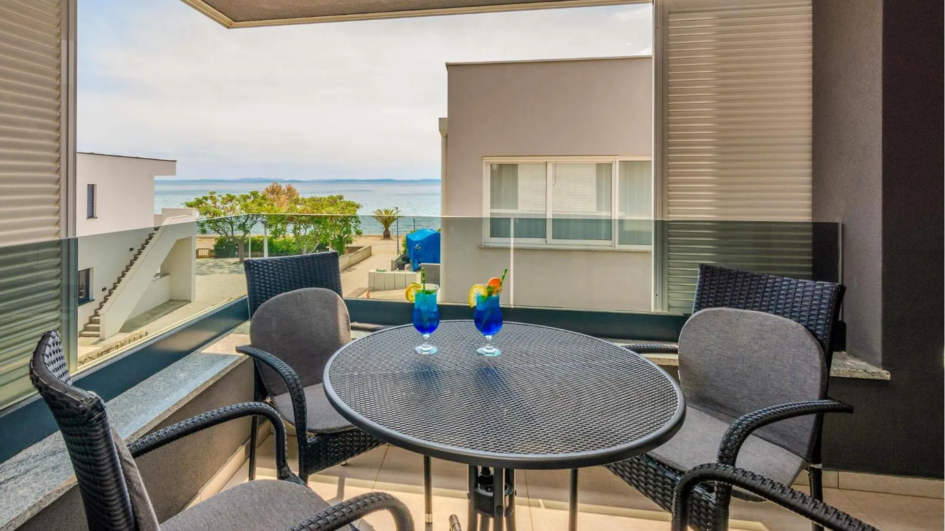 Beautiful Apartment In Vir With Wifi