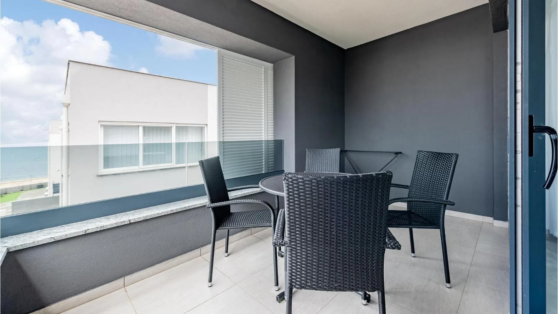 Beautiful Apartment In Vir With Wifi 0*,
